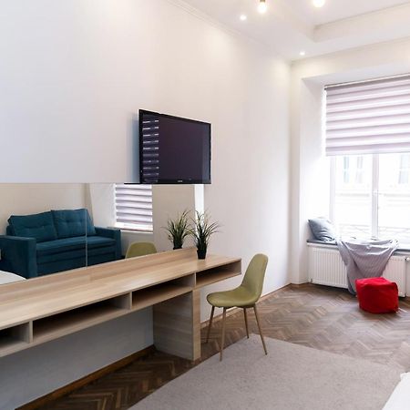 Main Square Apartment Good Stay In The City Center Lviv Luaran gambar