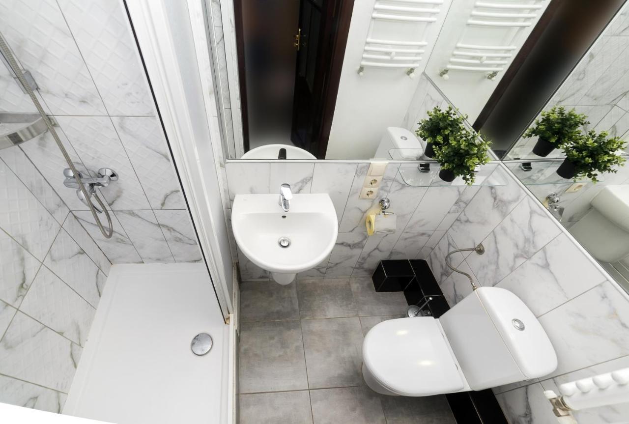 Main Square Apartment Good Stay In The City Center Lviv Luaran gambar