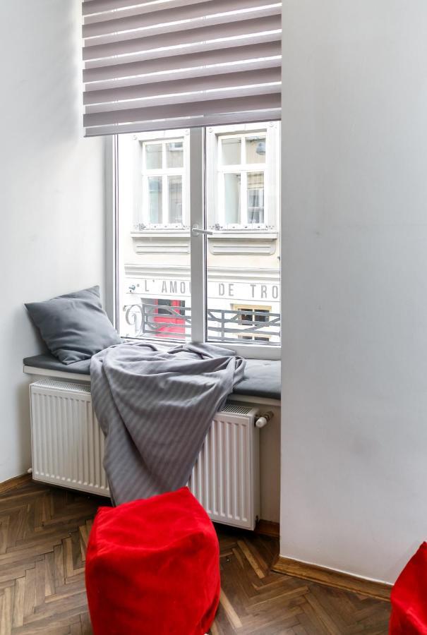 Main Square Apartment Good Stay In The City Center Lviv Luaran gambar