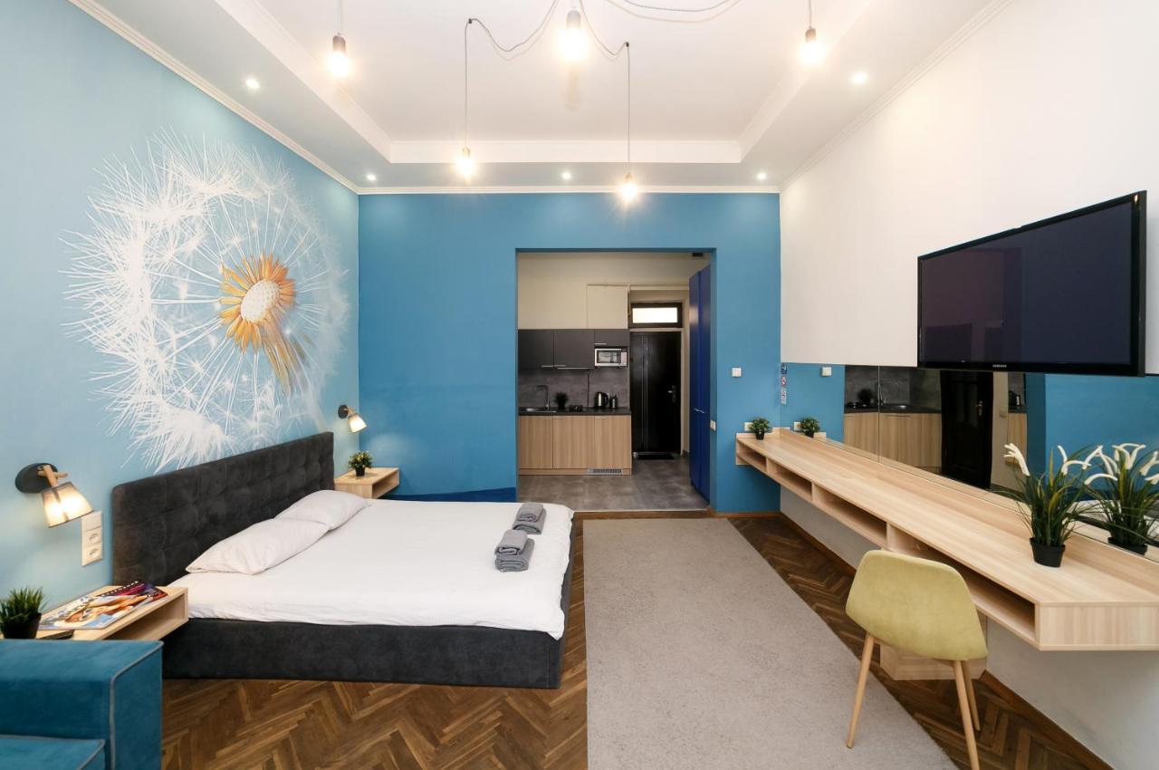 Main Square Apartment Good Stay In The City Center Lviv Luaran gambar